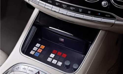 PREMIUM LUXURY SEDAN