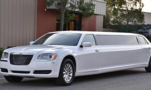 STRETCH LIMO – 6 PASSENGER