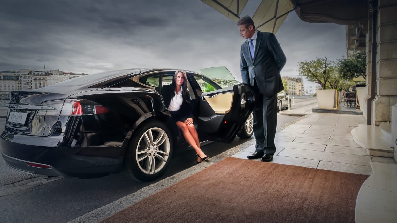 Chauffeured_Service_Banner